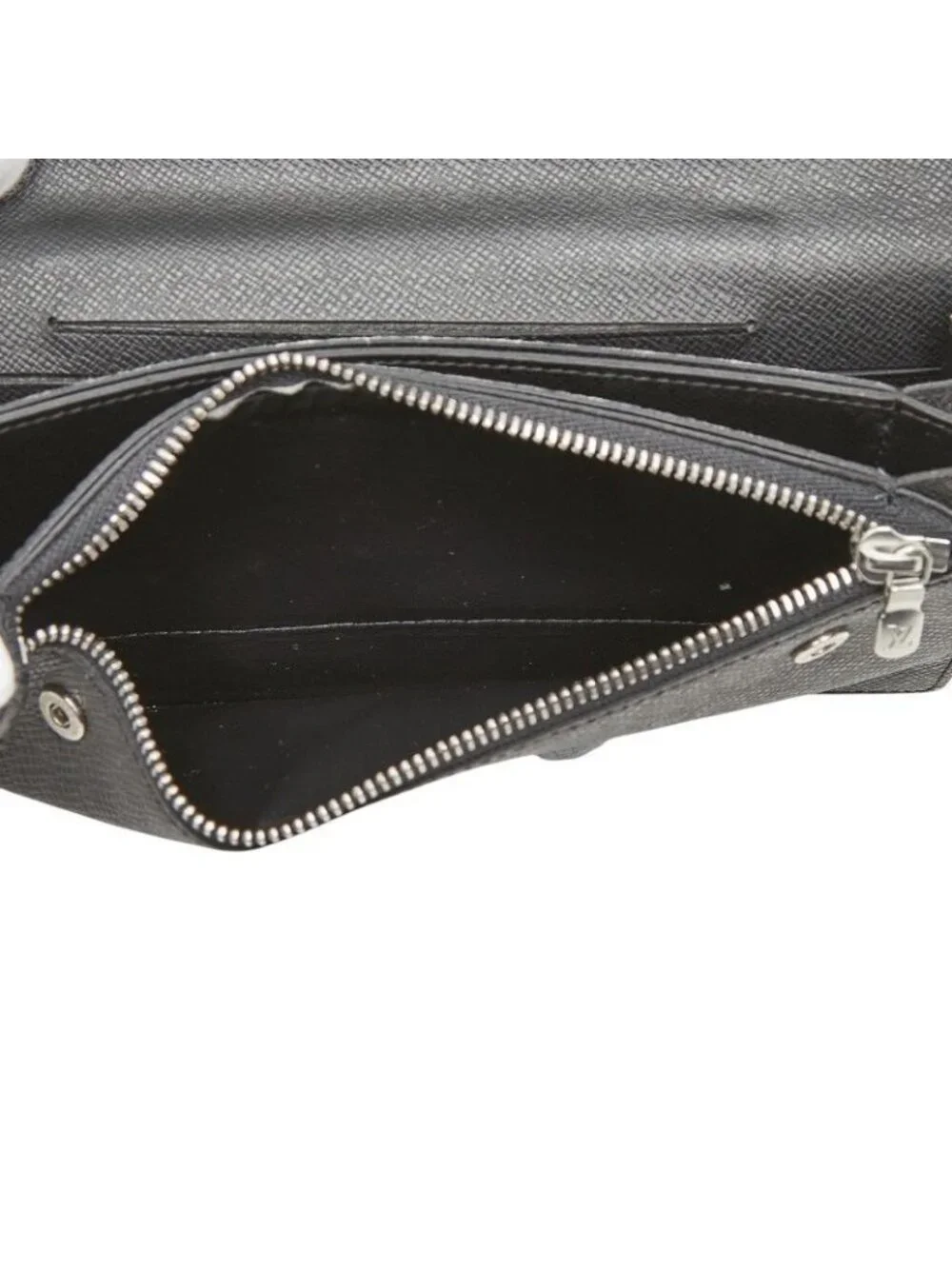 Louis Vuitton Taiga Portefeuille Accordion Wallet Ardoise Black Leather